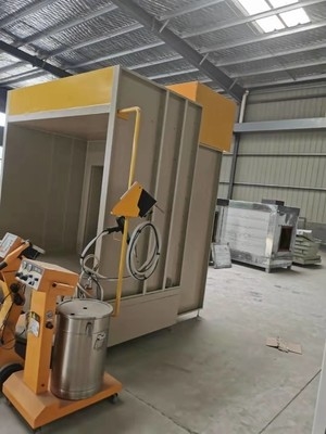 Penyemprotan buatan memulihkan ruang bubuk kecil dengan empat elemen filter