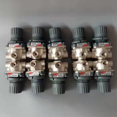 M004-R10 Camozzi 3 Bar Pressure Reducing Valve M Series Small Pressure Reducer